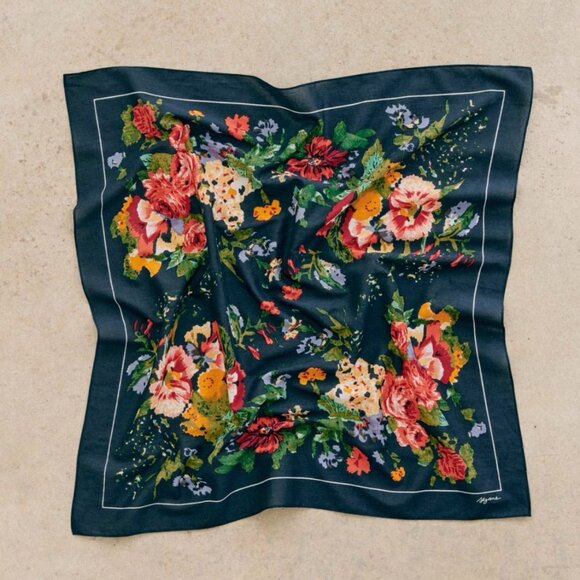 Sezane Augustin Scarf in Trianon print *BNWT* (100% organic cotton) - Picture 1 of 8